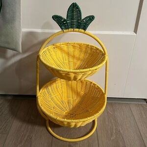 BNWT 2 Tier Pineapple Wicker Basket Stand